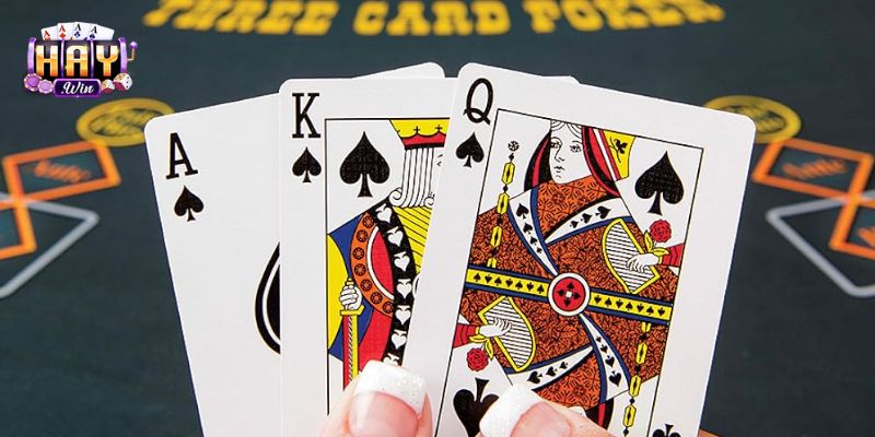 Mô tả chi tiết cách thức chơi Three Card Poker